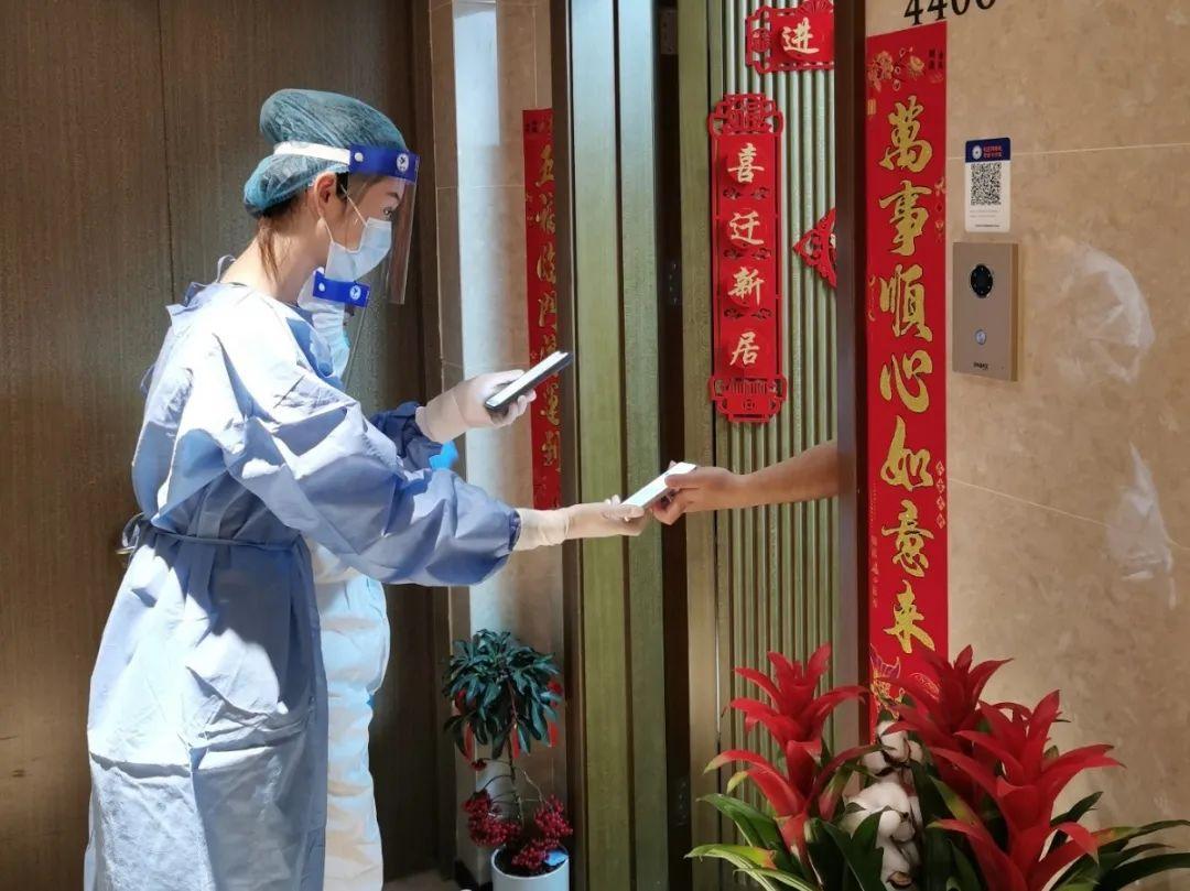 战啊 以最努力的梦去吗 配吗 这蓝白的披风办公室 霍振东微笑都一样爱