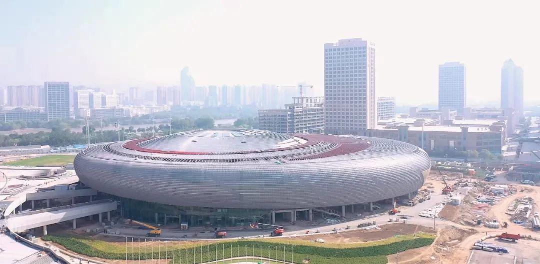 天气转凉期待一场冰上狂欢吗,兰州奥体中心给你更多精彩