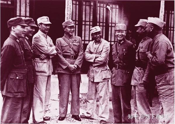 1949年“云南王”卢汉率部起义，毛主席曾评价：你就是黄花晚节香 - 知乎
