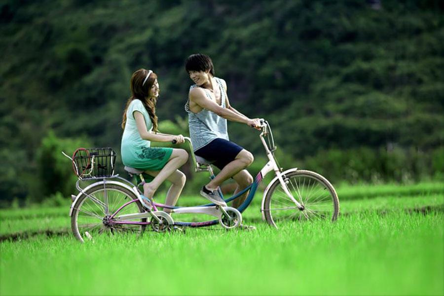 共享单车的爱情 这三种双人自行车的婚纱照你不能错过