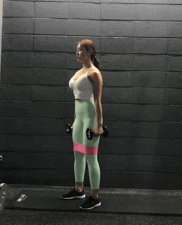 她长相清纯,被称为私教界的"奶茶妹妹",却吓得男学员们纷纷要退课?