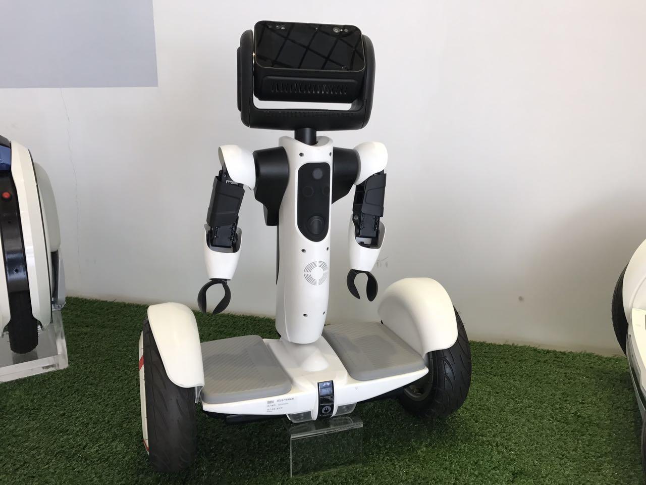 如何评价纳恩博在ces展示的小米九号机器人