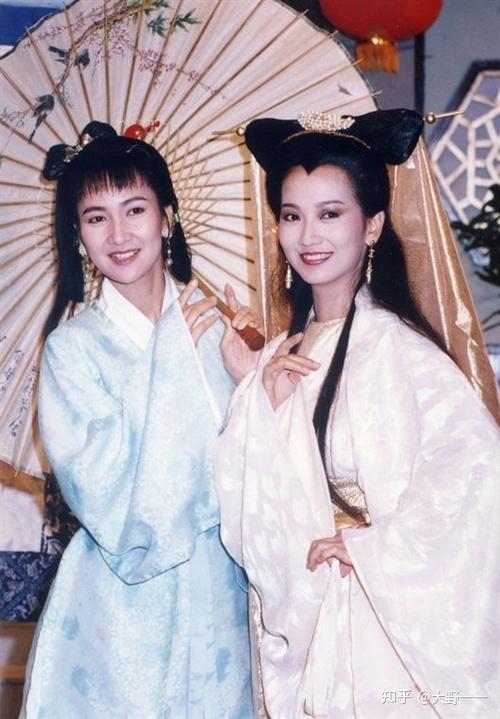 星星眼,鹅蛋脸,古装美女我只服这7位,看她们是如何惊艳四座的-你的名字叫什么评课