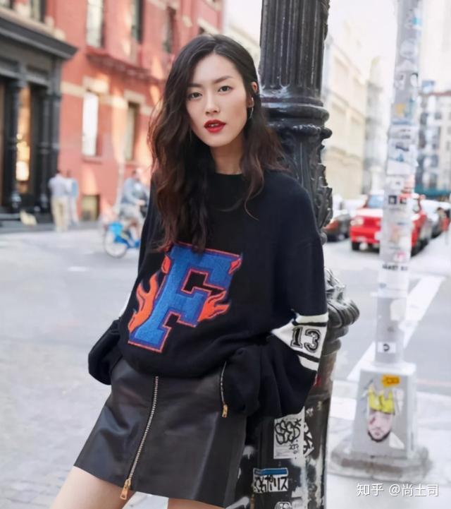 太酷了休闲潮流的卫衣穿搭风格你喜欢哪款