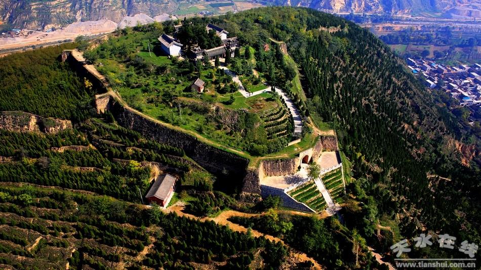 6500年前的星空图——濮阳西水坡蚌塑龙虎图"中华第一龙" - 知乎