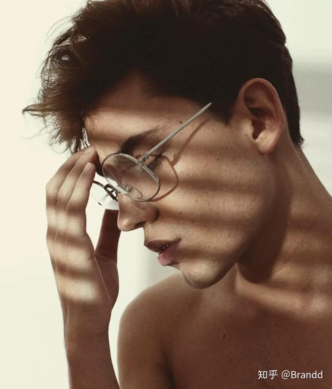 初为男模却作品不凡帅的一塌糊涂的智利男孩