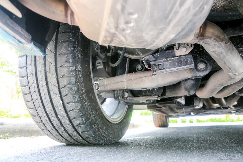 殿堂级运动suv测试保时捷macans