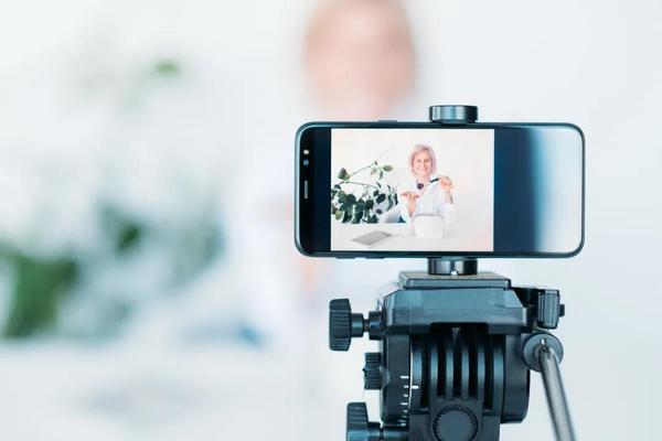 做游览抖音名字怎样起名