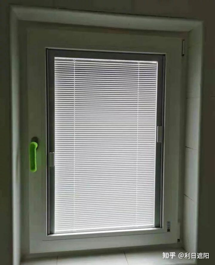 利日遮阳为什么夏天中空玻璃内置百叶更受欢迎