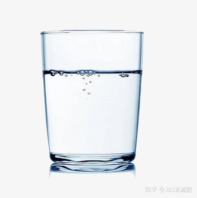 许多专业机构建议每天喝8杯水(大概约2升),但其实这个数字并非是绝对