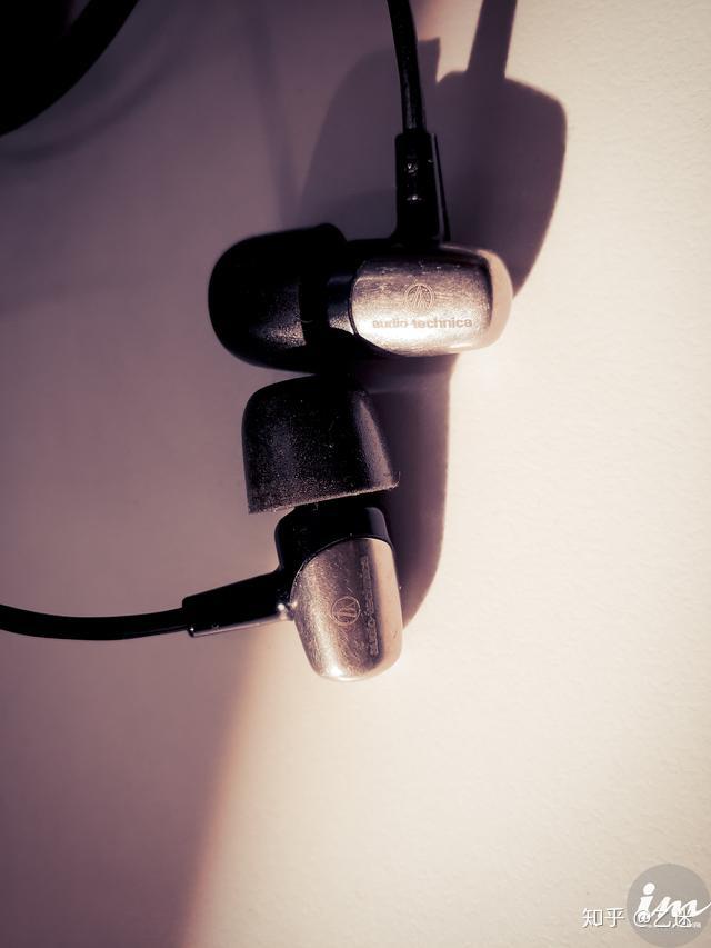 停产立涨3000块丨传奇女毒耳塞铁三角athck100