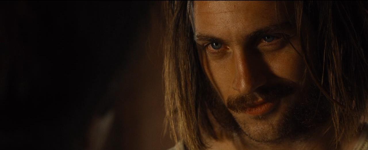 夜行动物一场前任酝酿19年的复仇却也是一场滑稽的复仇