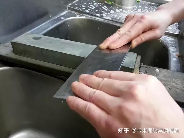 磨刀是竖磨,横磨还是斜磨?有人提刀就错,教你削铁如泥的好方法 - 知乎