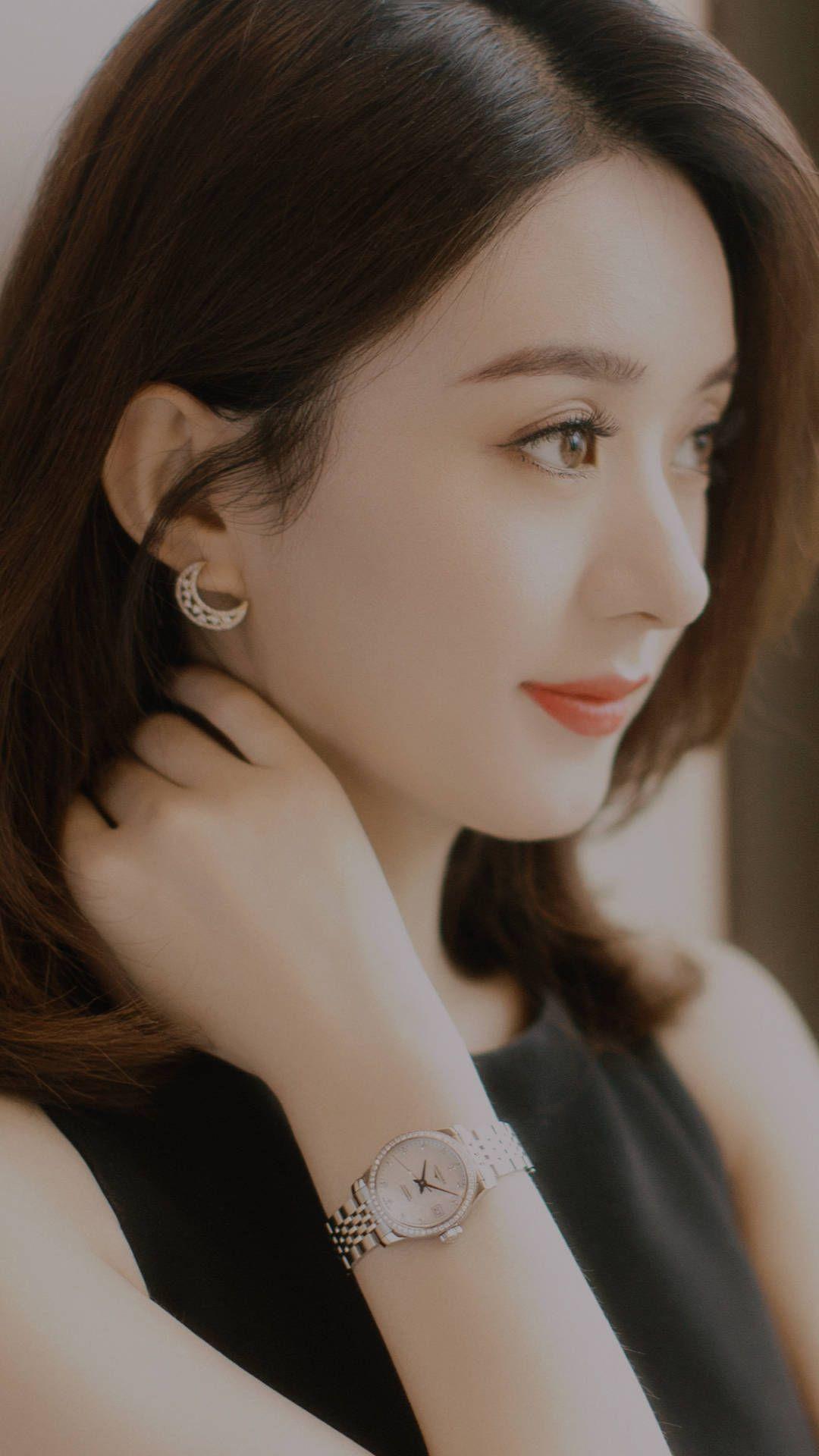 赵丽颖和杨幂谁更漂亮,为什么?