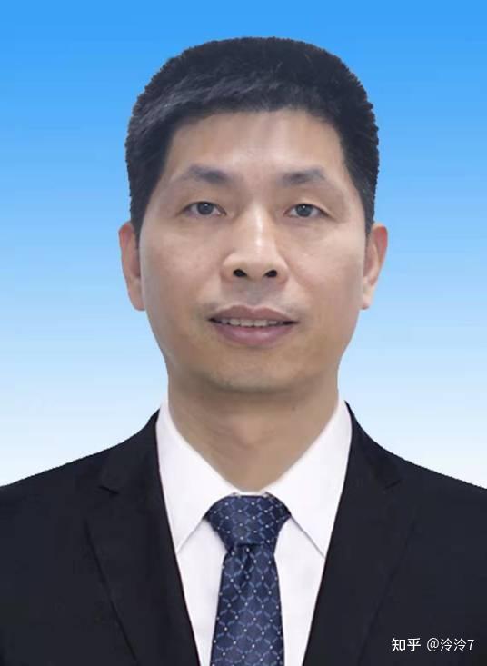 党委委员:张纪伟