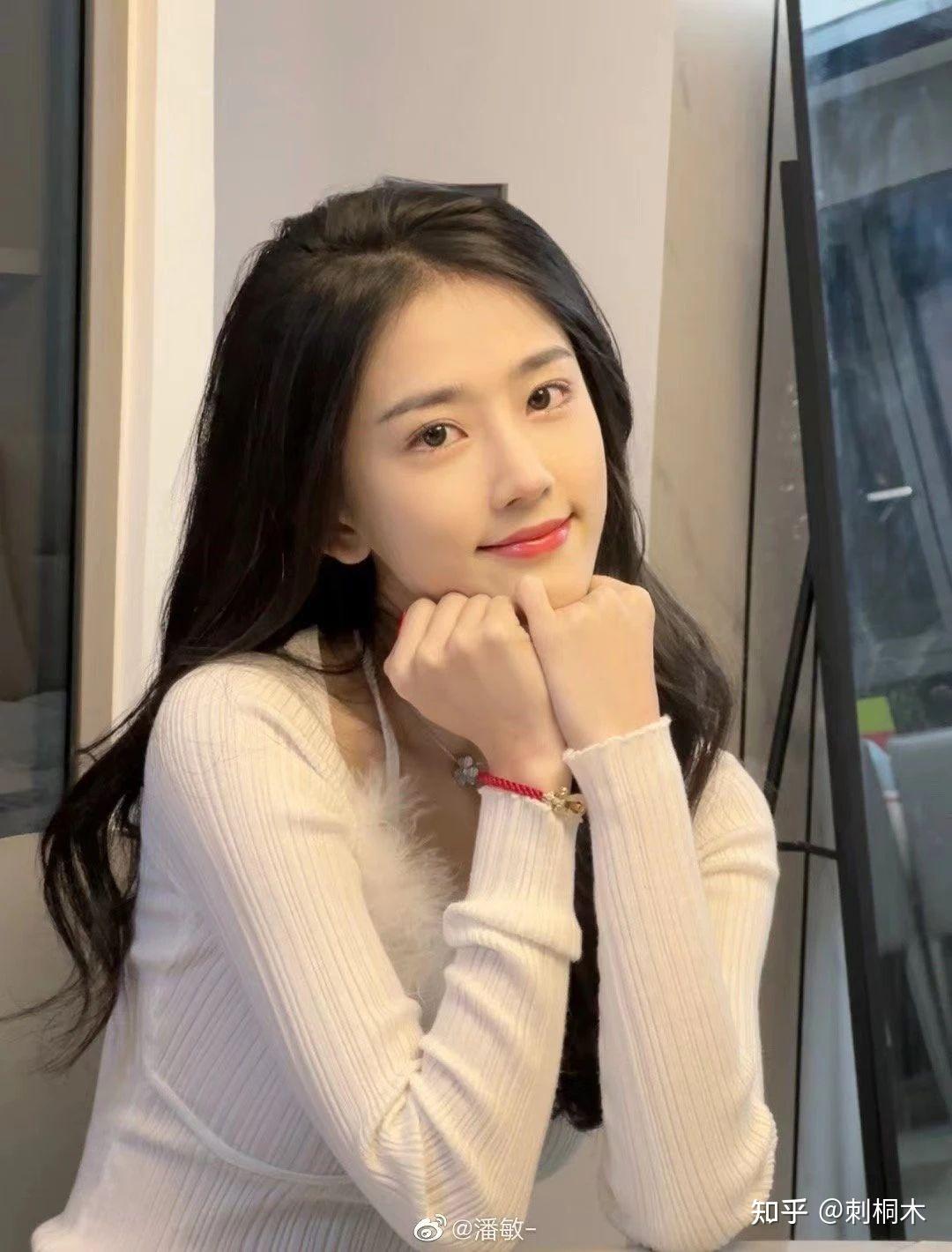 福州女孩潘敏:清新典雅博主,宛如仙女下凡 - 知乎