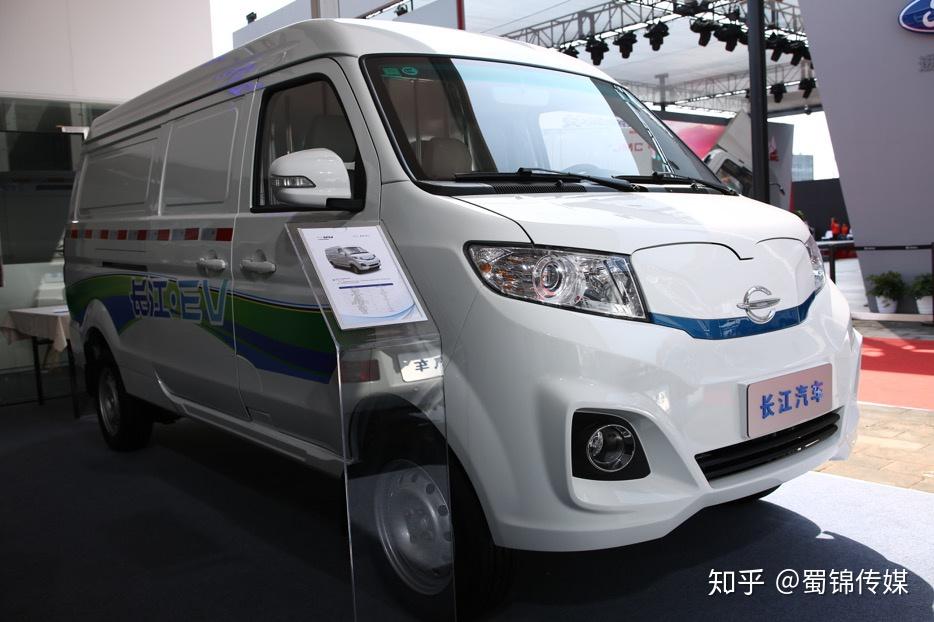 长江后浪推前浪乘商并举助长江汽车加速发展