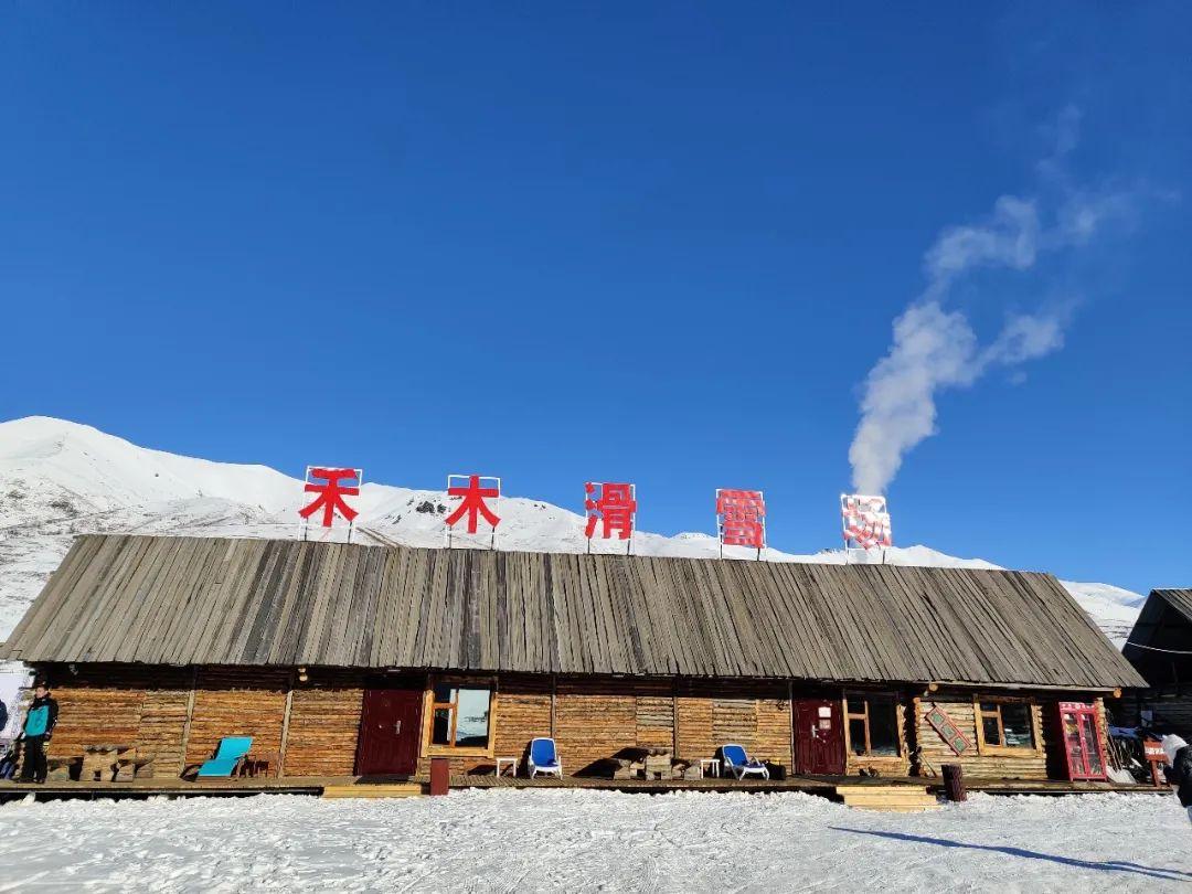 我是禾木(吉克普林）国际滑雪度假区，快来找我挑战刺激粉雪！ - 知乎