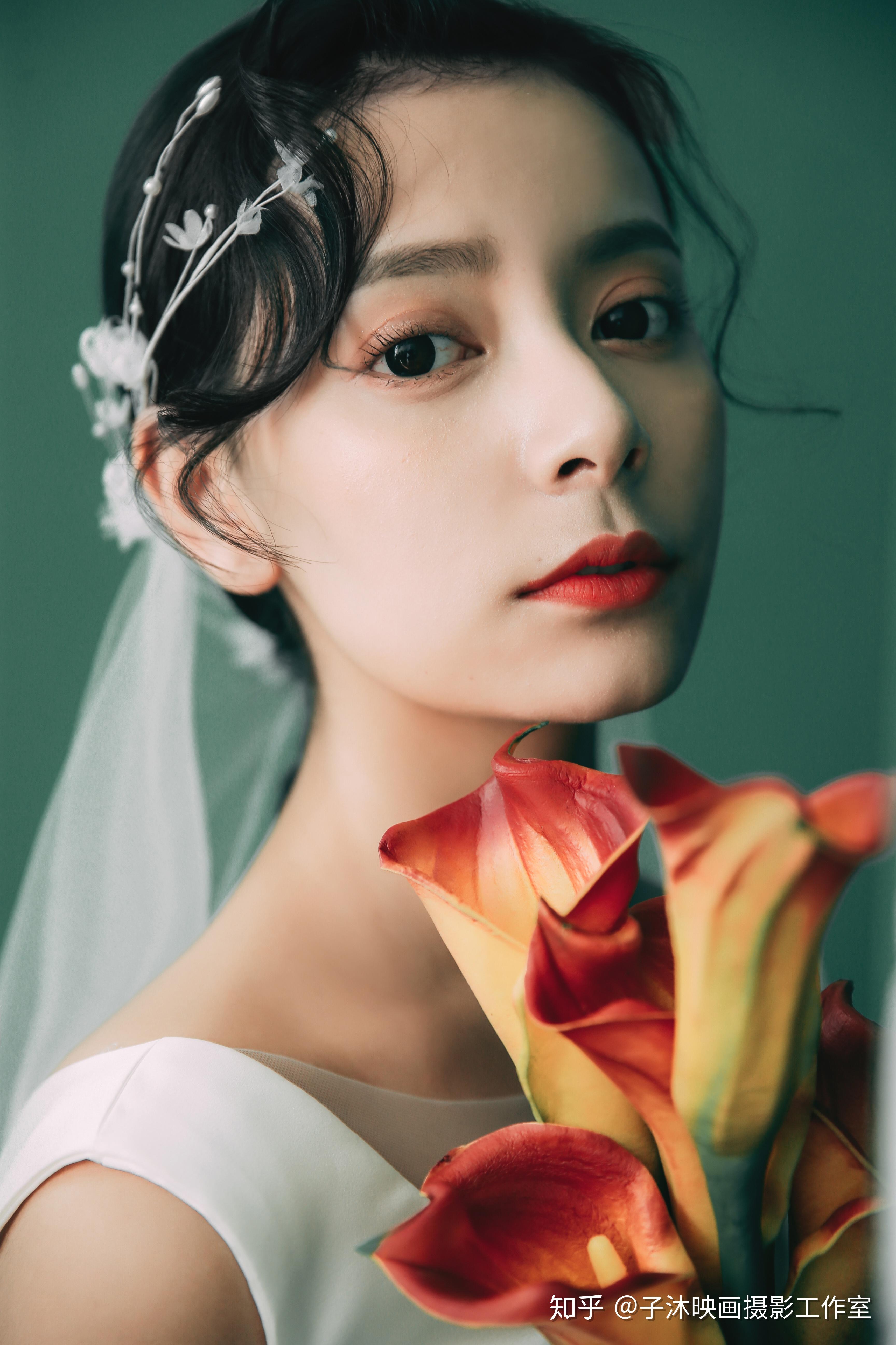 成都婚纱照摄影工作室子沐映画身材不太好的女生如何选择婚纱