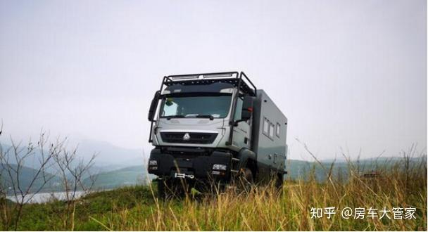 新重汽曼恩無疆4x4越野房車極致硬派越野體驗c照藍牌能開的最大房車