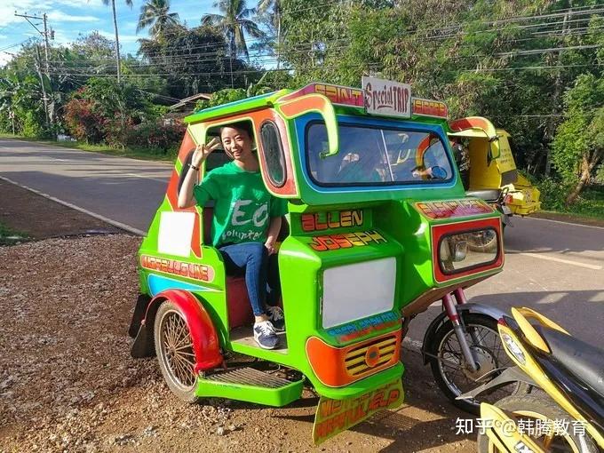 菲律宾的人力三轮车称为tir-bike,顾名思义是靠人力驱使的,这种交通