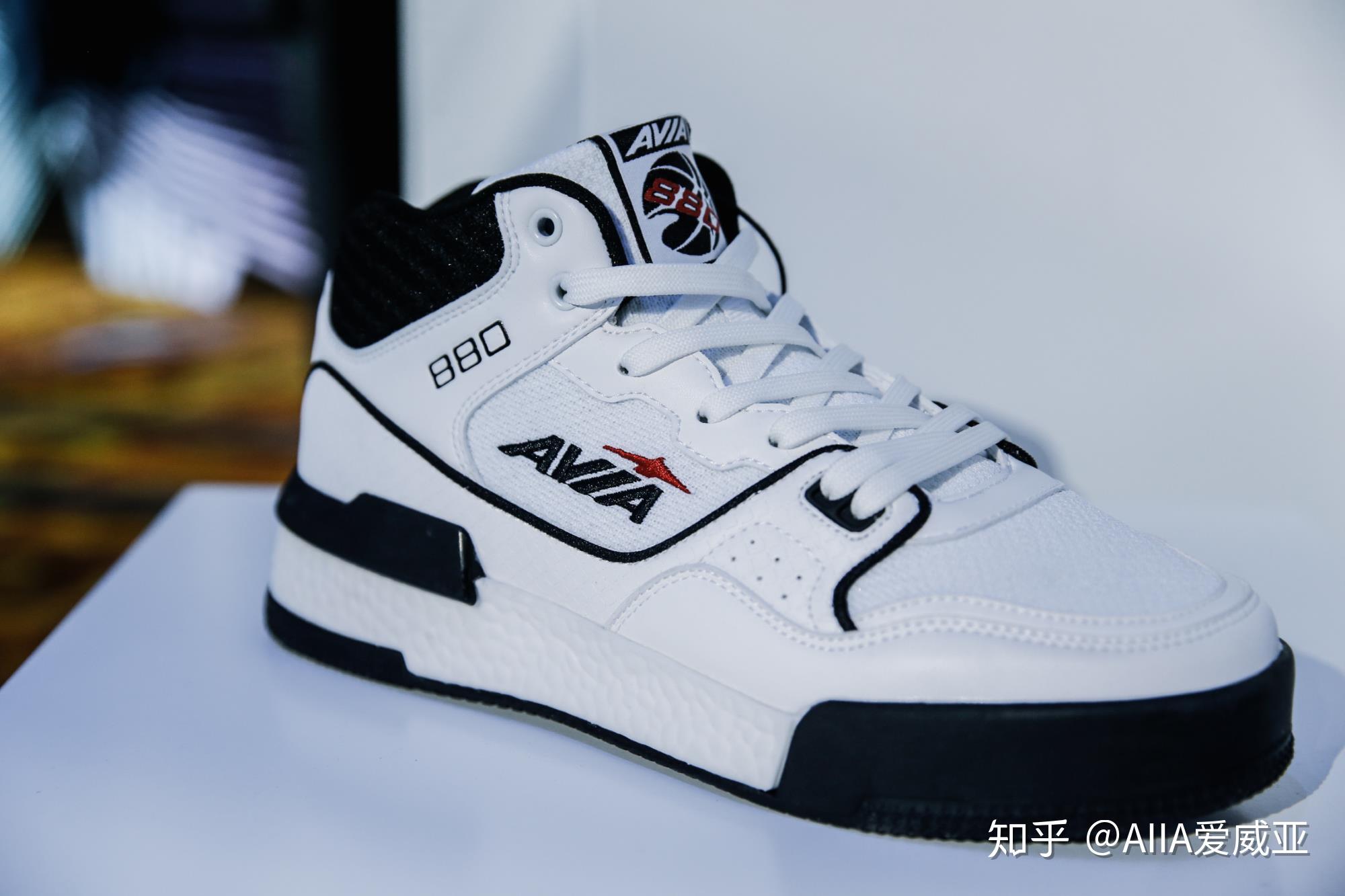 avia运动鞋到底是缓震款好 还是支撑款好 - 知乎