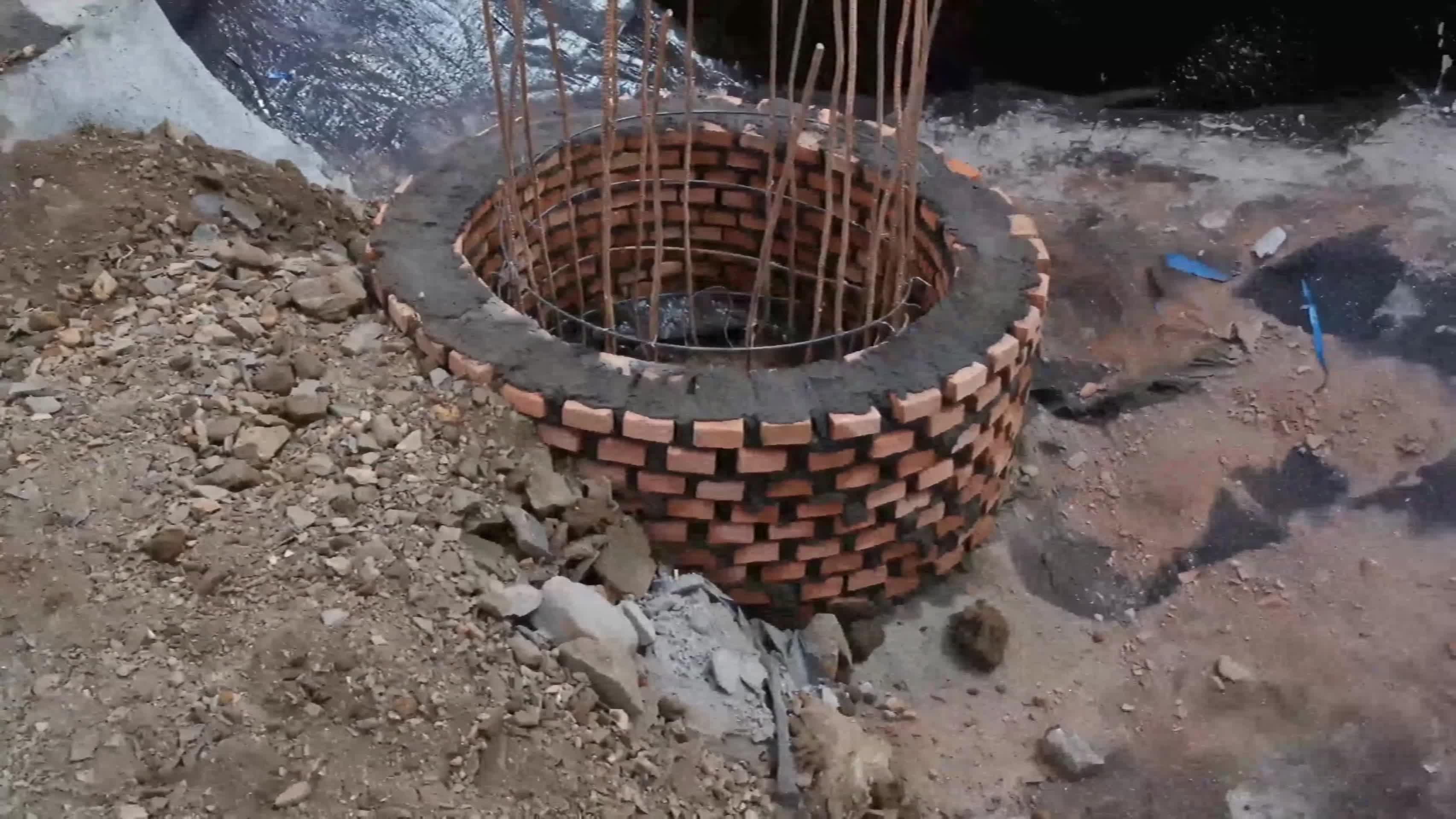 隐蔽基础砖胎膜高清视频