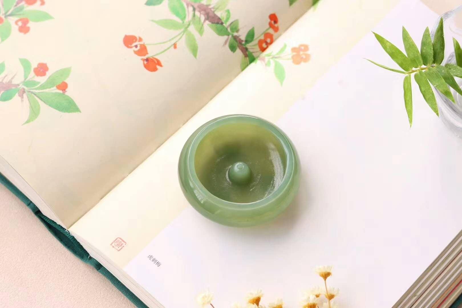 玉香插焚香赏月其中意境之美好不可言说