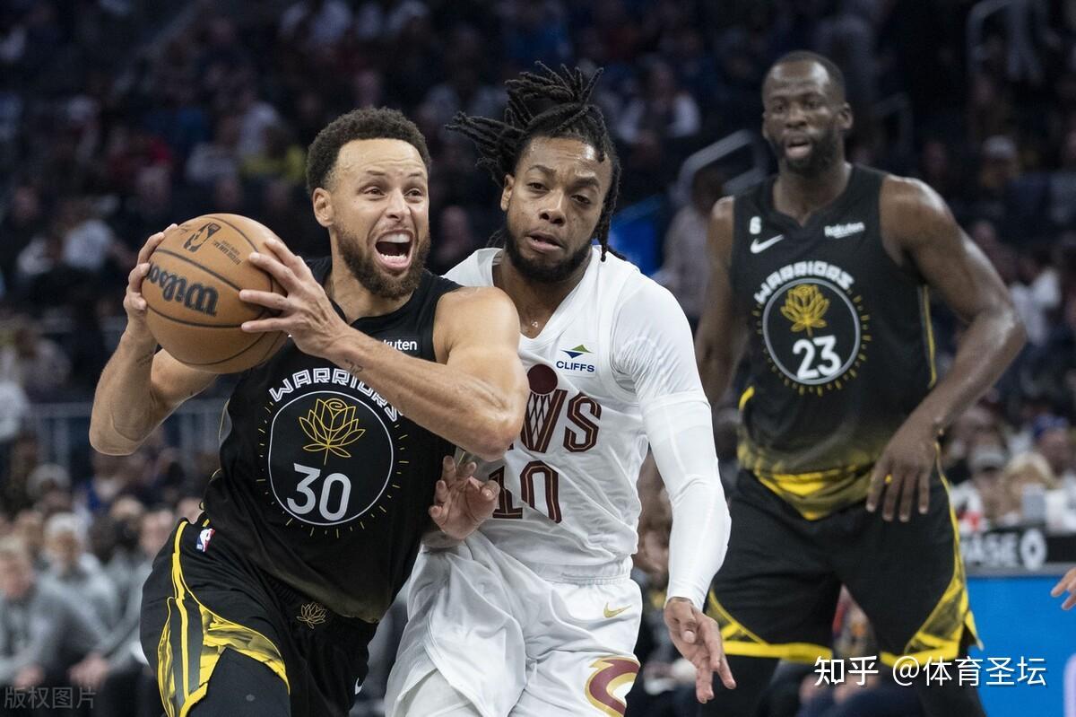 勇士库里狂砍50分震撼全场