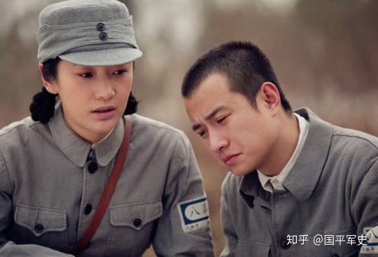 雪豹中周卫国用手枪改冲锋枪是否真的存在