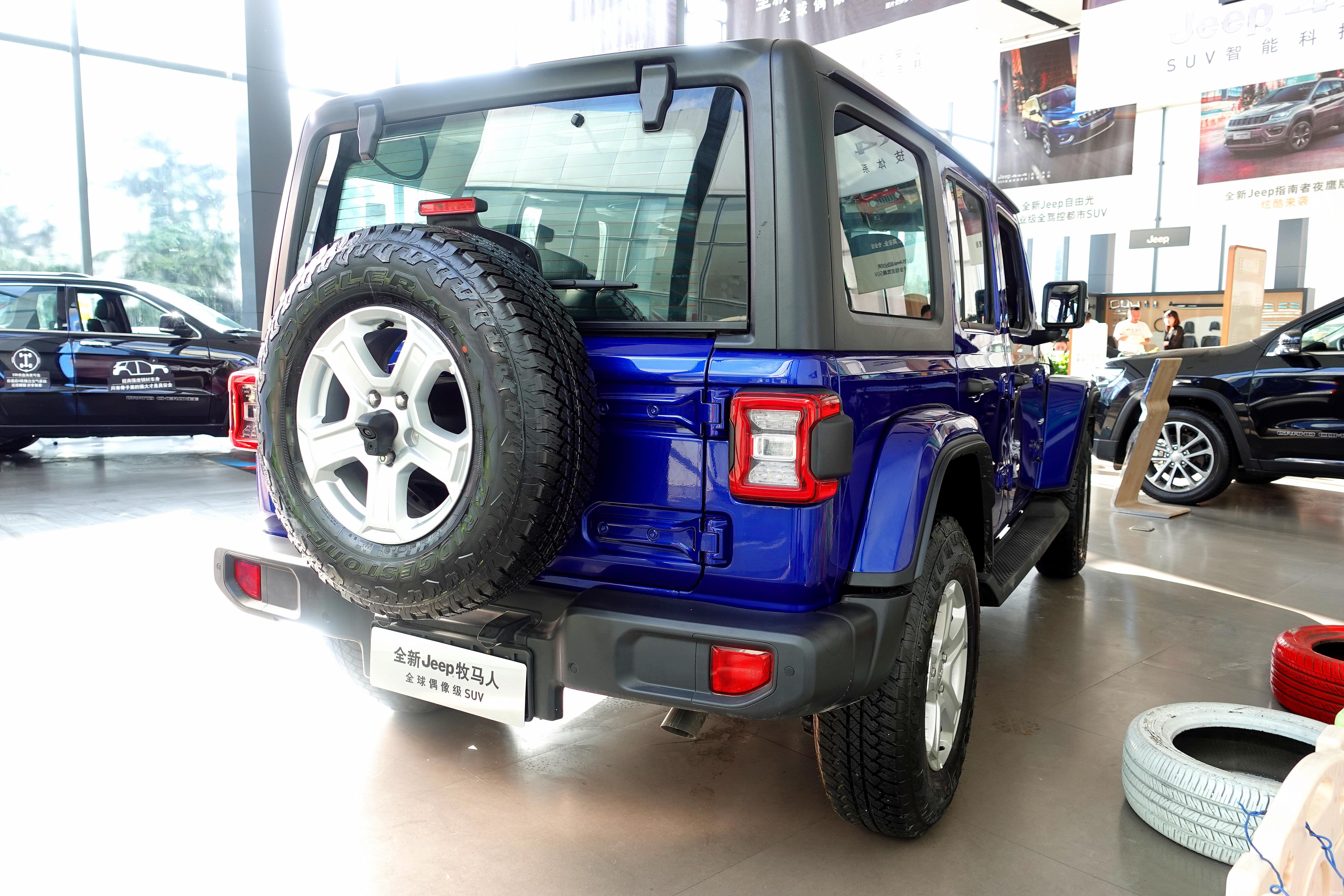 换代之后的牧马人在动力,内饰,行驶品质上进一步得到提升,并且更加