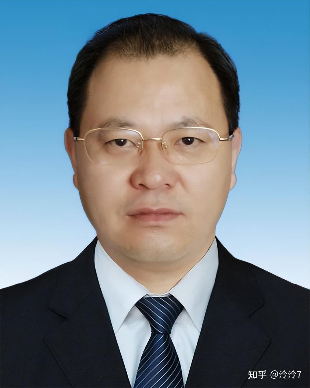 市委书记:曹志强