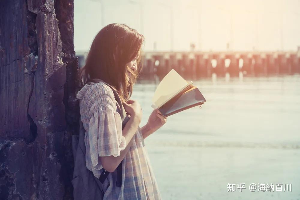 2022年必看喜剧电影推荐