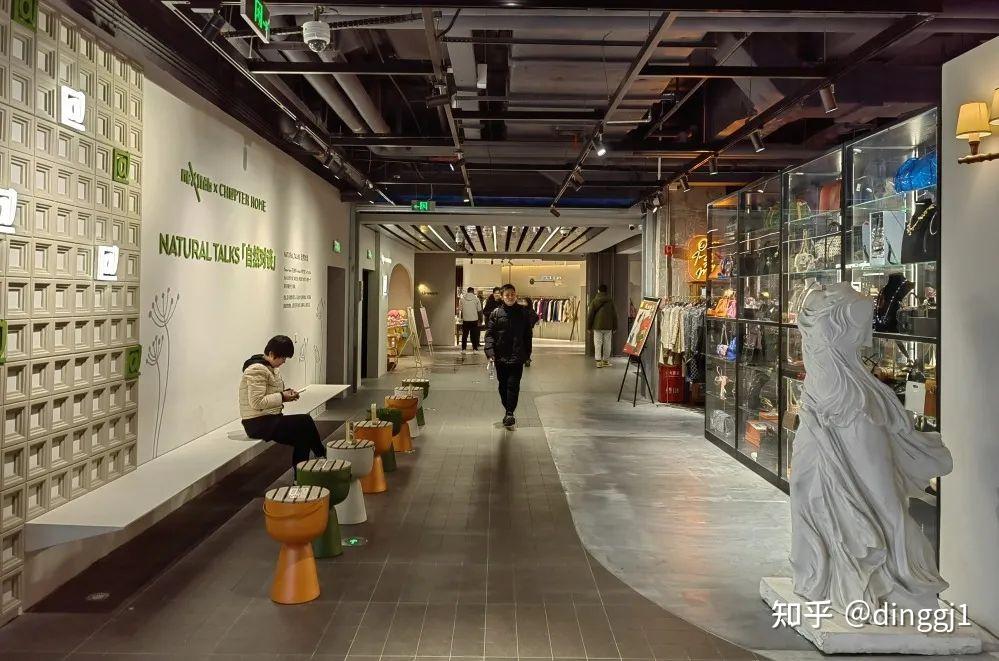 “策展型零售商业”的变与不变-TX淮海|年轻力中心&升级改造三年回望 - 知乎