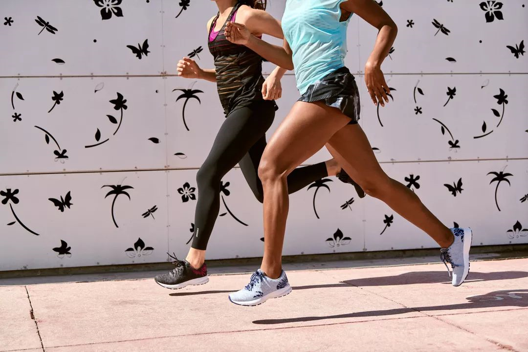 每天半小时轻松跑10k的汉森马拉松训练法