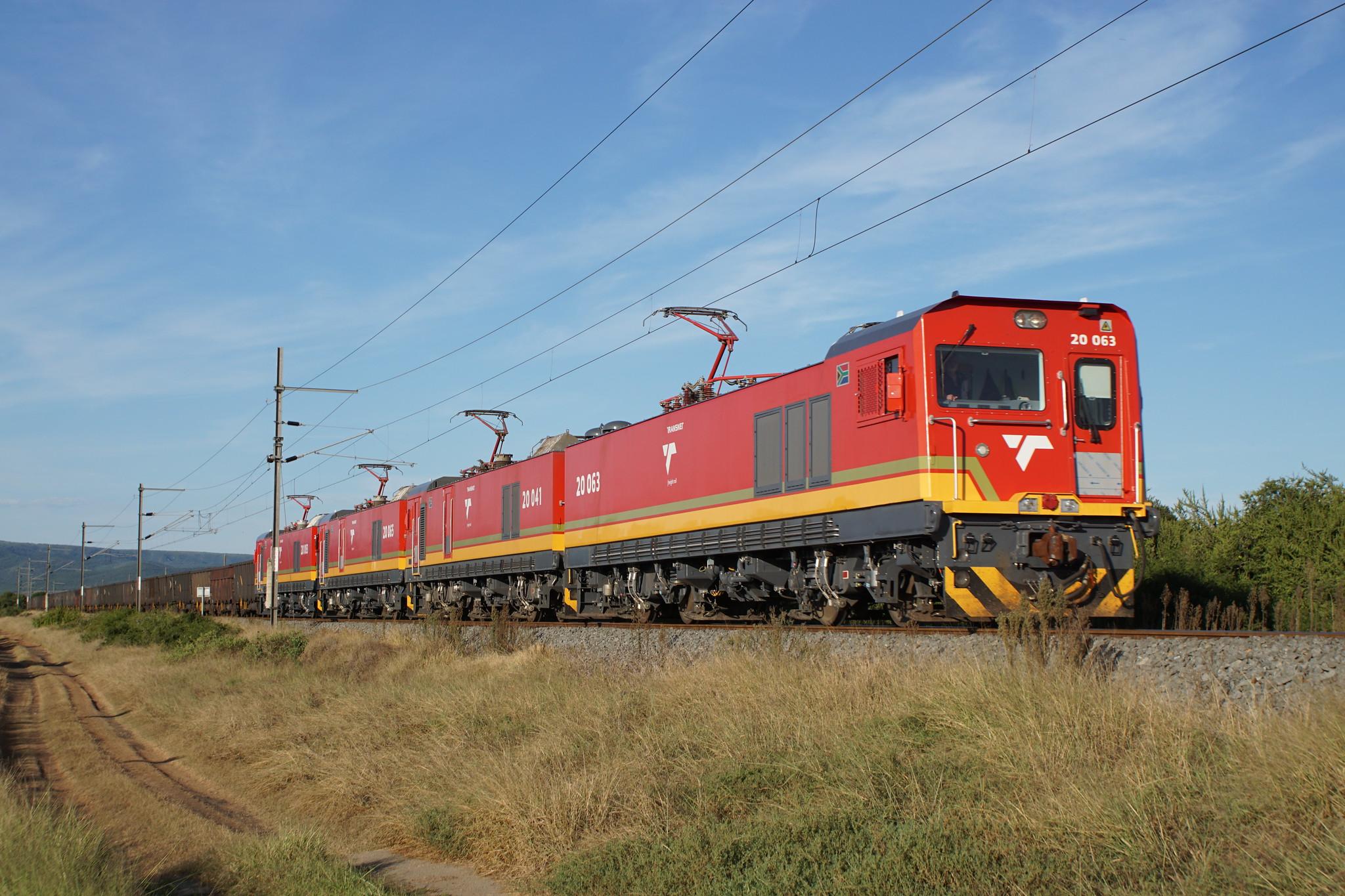 【科普】南非货运铁路的中国娃娃——20e型,21e型和22e型电力机车
