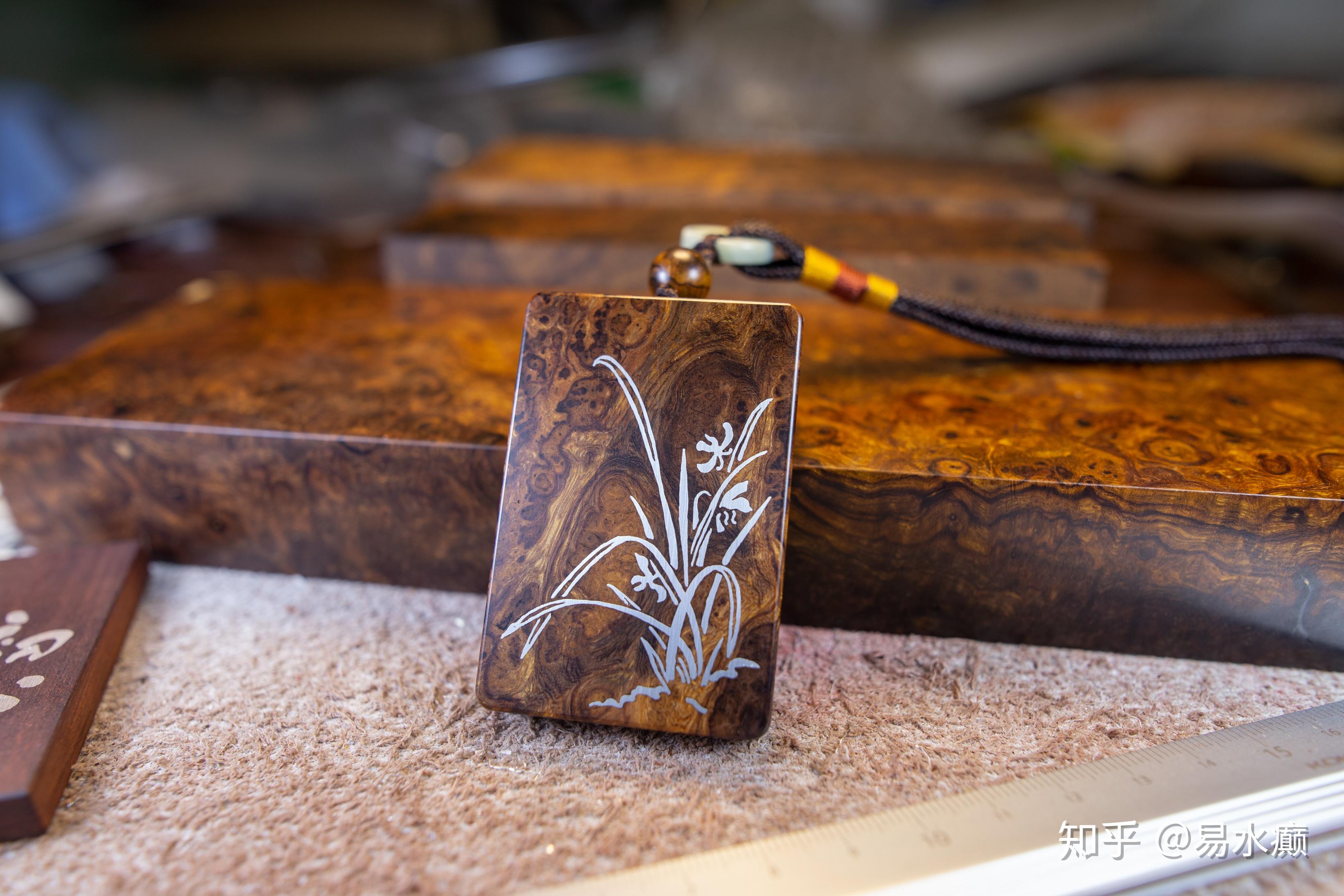 沙漠铁木镶嵌银片做一个小把件