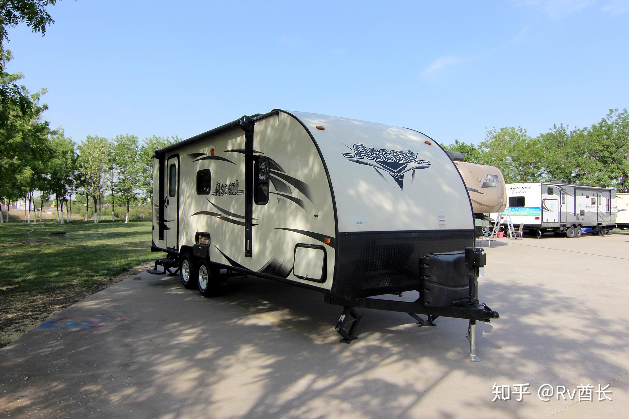 进口kz拖挂房车8米以内大拓展带外部厨房这款房车舒适豪华