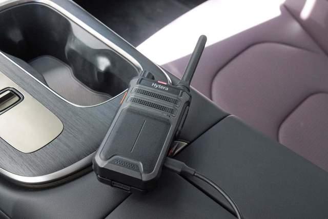 Hytera海能达AP510对讲机 开箱评测 - 知乎