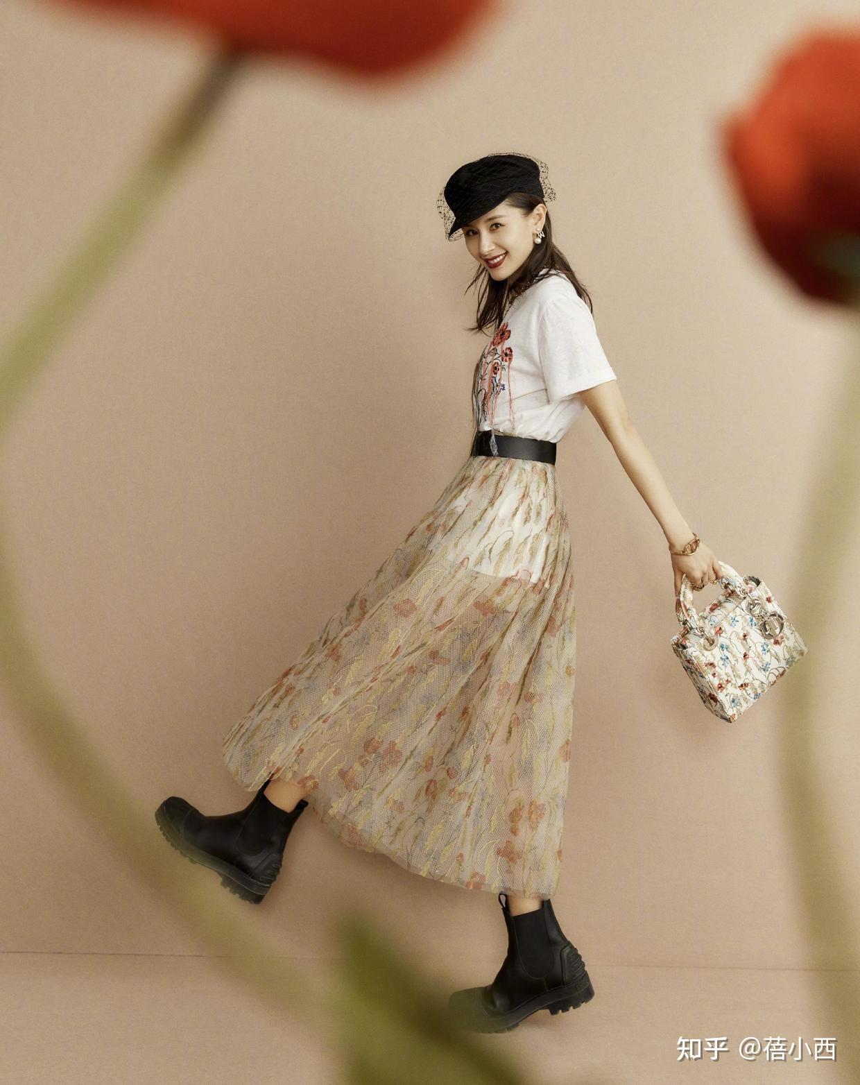 王子文穿衣这么诱人黑色薄纱连衣裙凸显身材气质好撩人