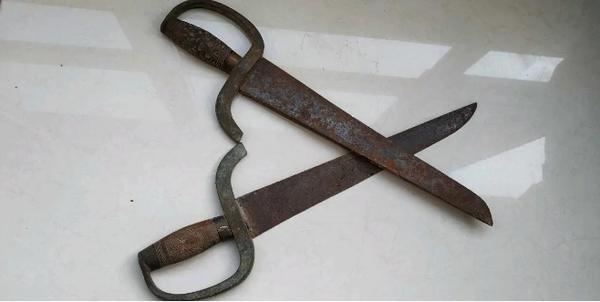 水兵刀这样摆,就像蝴蝶了