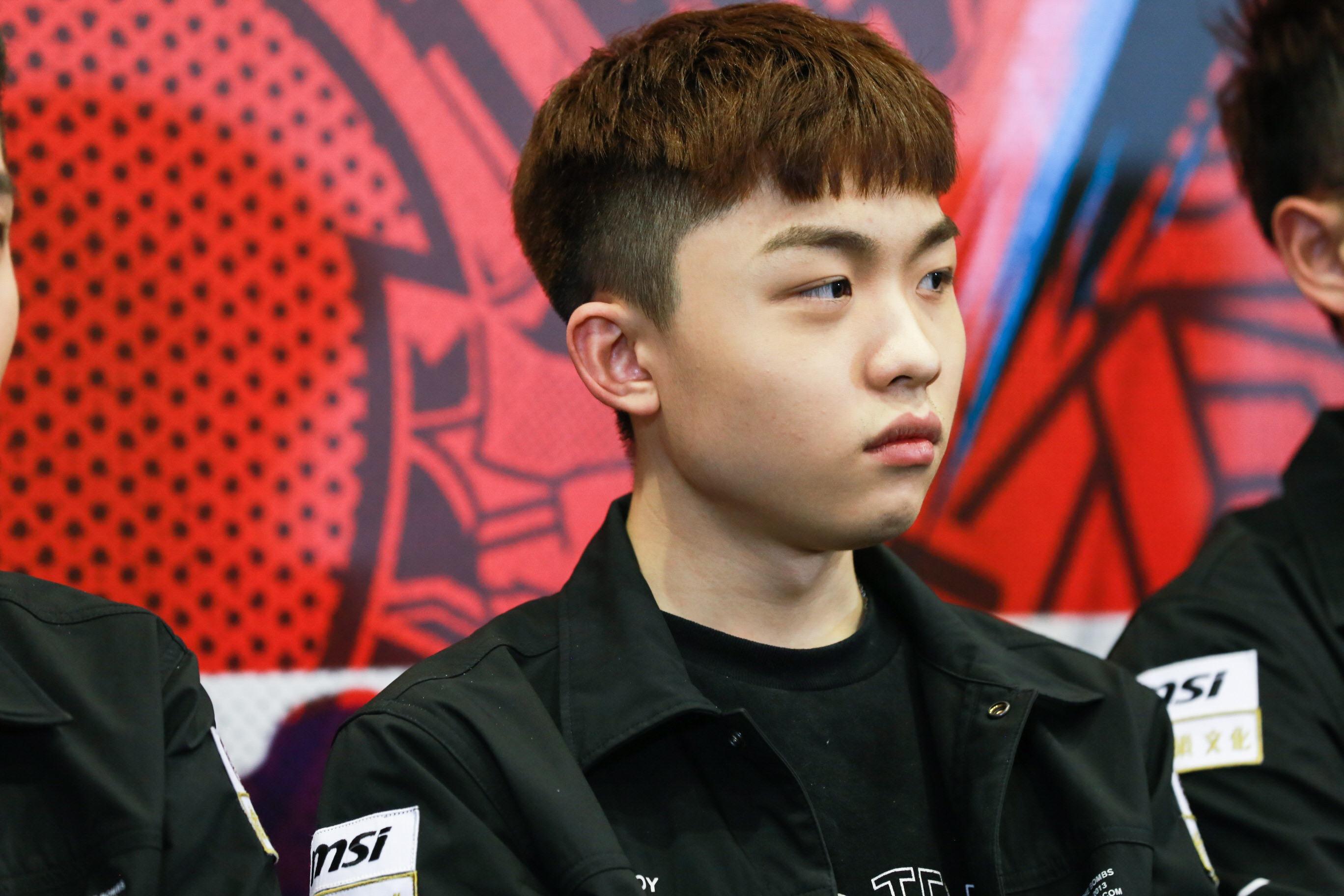 mad中单选手,前ahq二队队员uniboypentaq:今年lms发