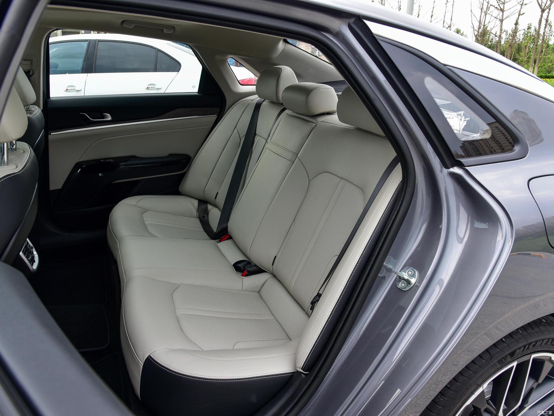 新世代韩系车的冲锋号起亚k5凯酷性价比指南