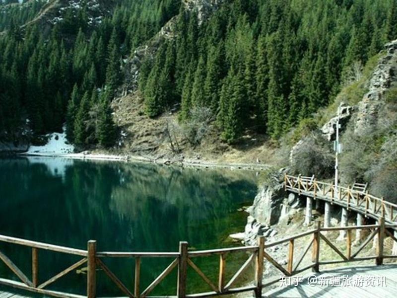 夏日天山天池之二西小天池