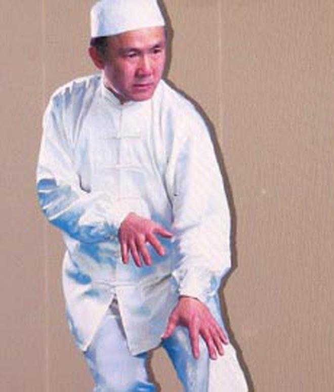 "遇人好似弓断弦"是心意大侠买壮图对发劲的形容,即在富含弹性的衫