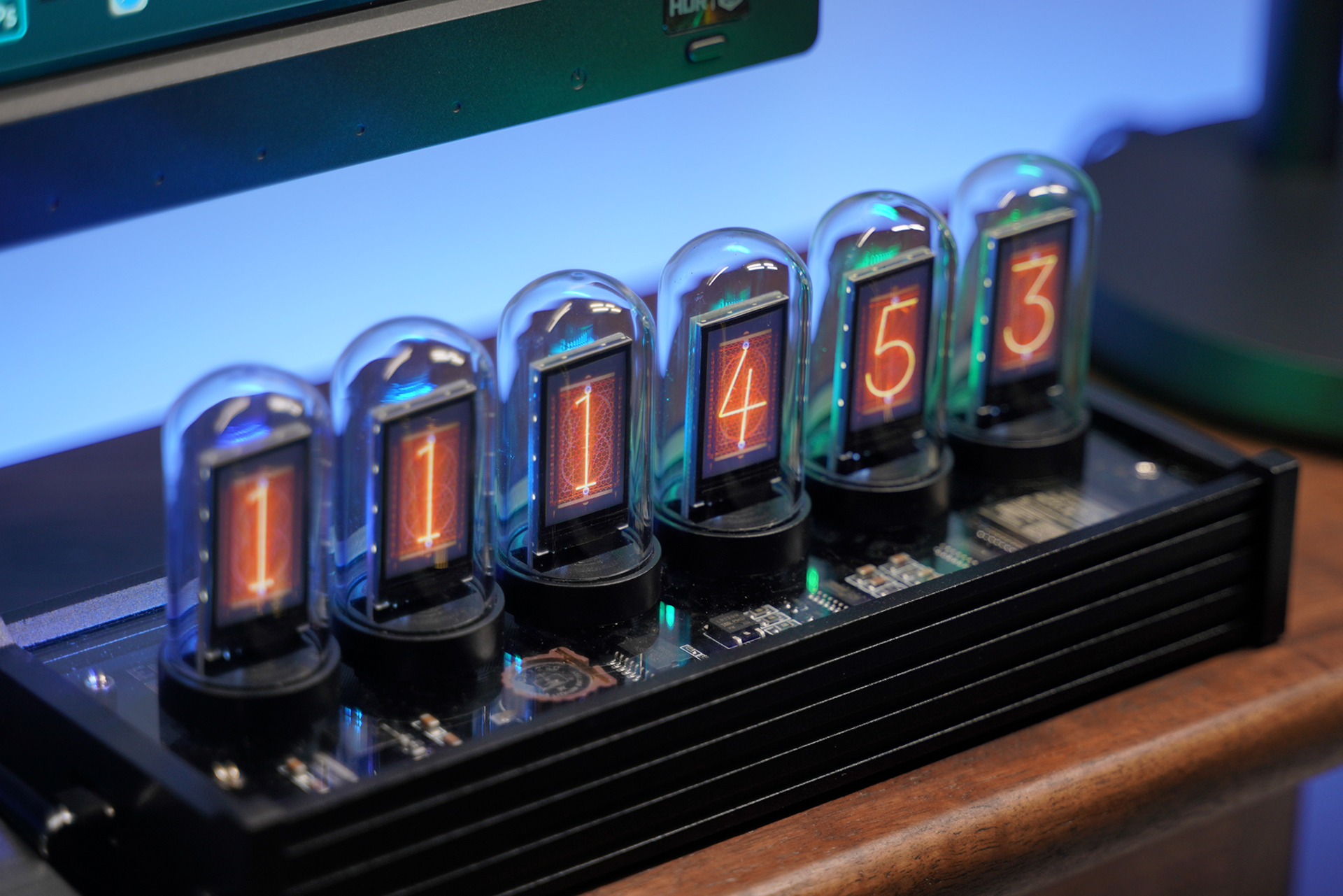 rgb拟辉光管时钟