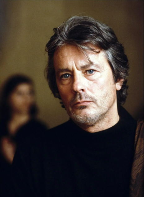 他是法国著名的男演员,被誉为"法国第一美男"从1935至今,出演无数脍炙