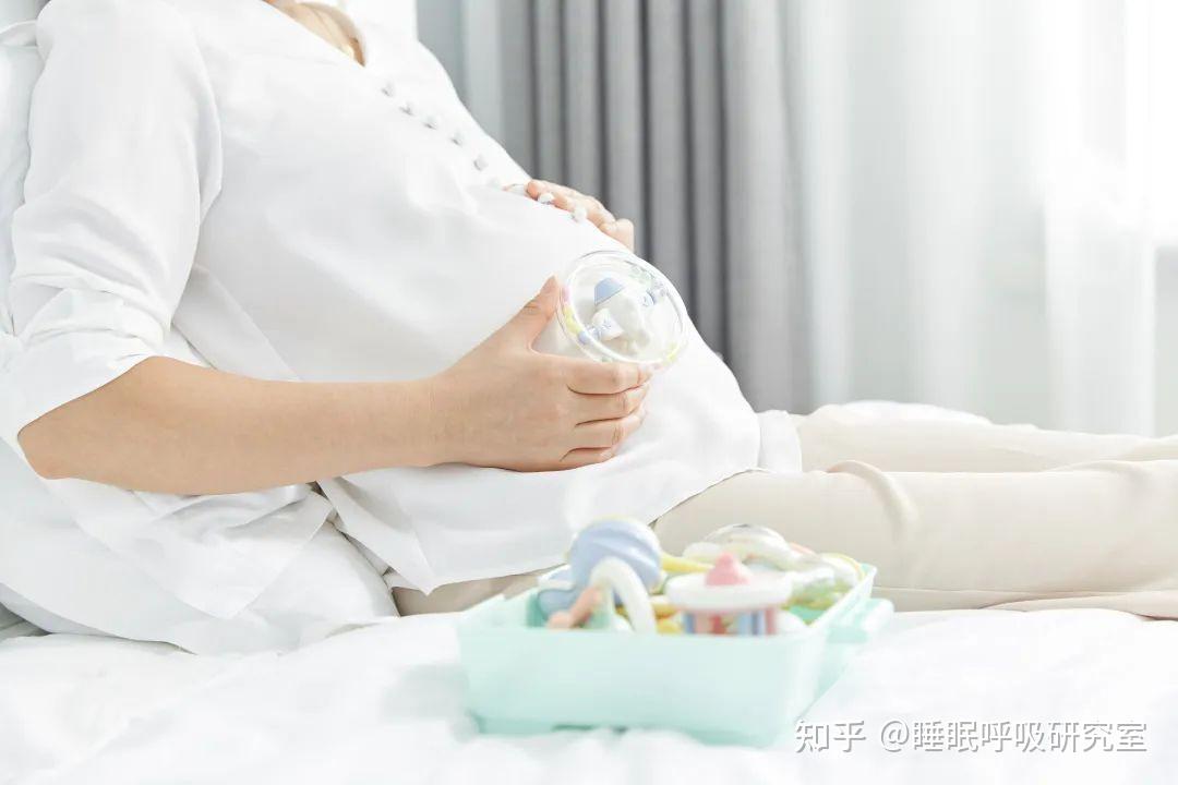 孕期缺氧症狀有哪些孕婦缺氧怎麼辦推薦孕婦吸氧機誼安家用製氧機改善