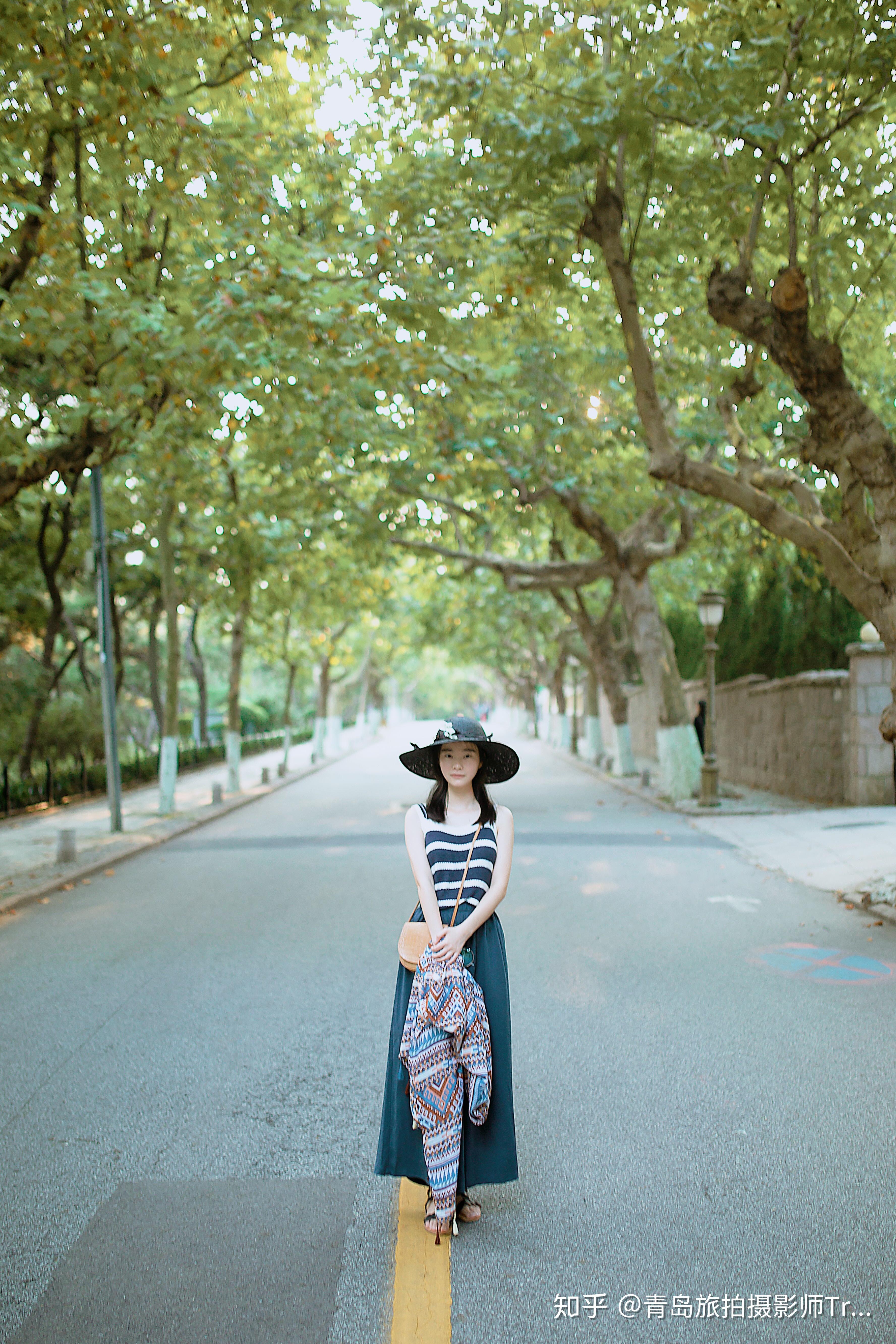 青岛旅拍跟拍摄影师拍照