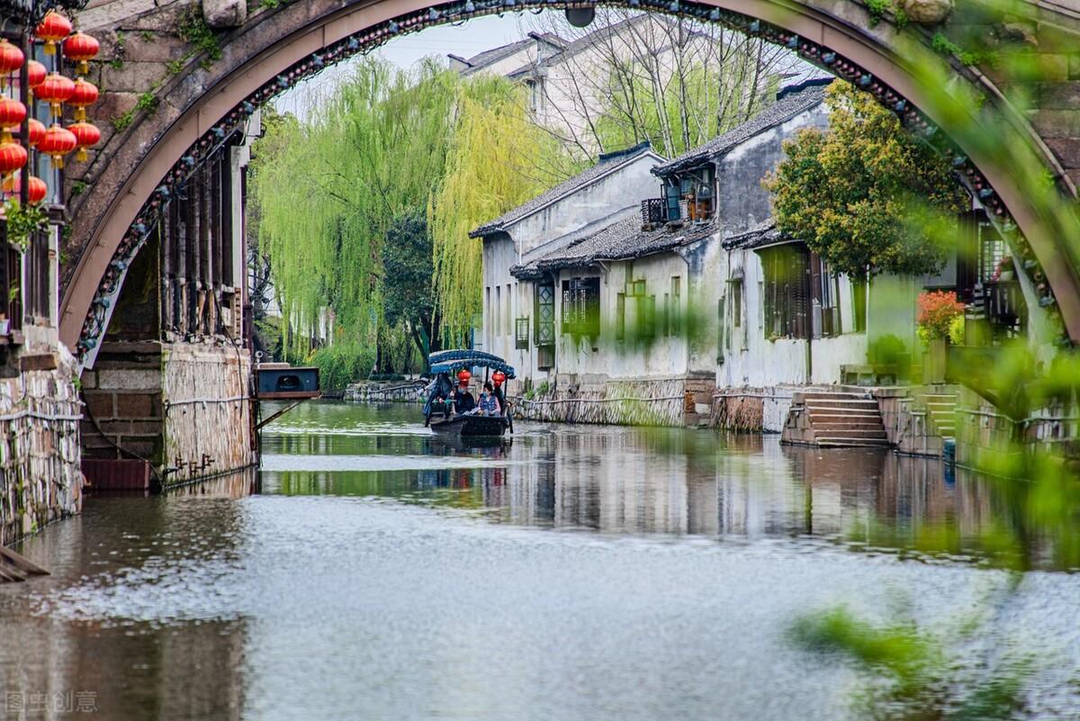 江南春光吟笛音声声慢风润伴香乎